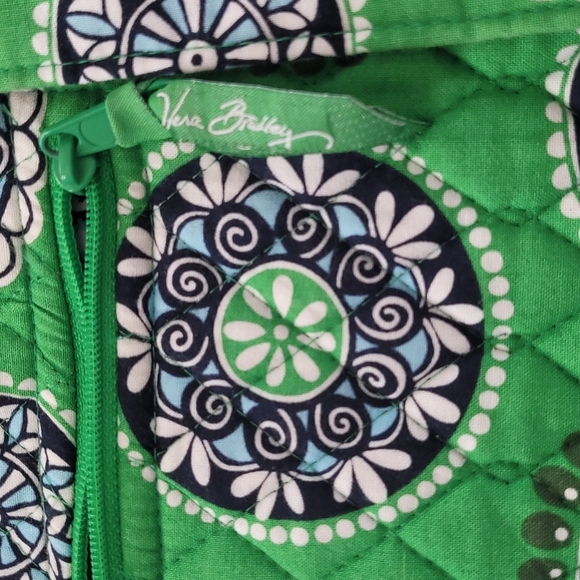 Vera Bradley bundle, shoulder bag & wallet - Picture 3 of 6